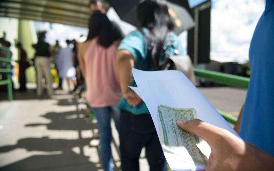 Eleitor já pode emitir certidão de quitação eleitoral