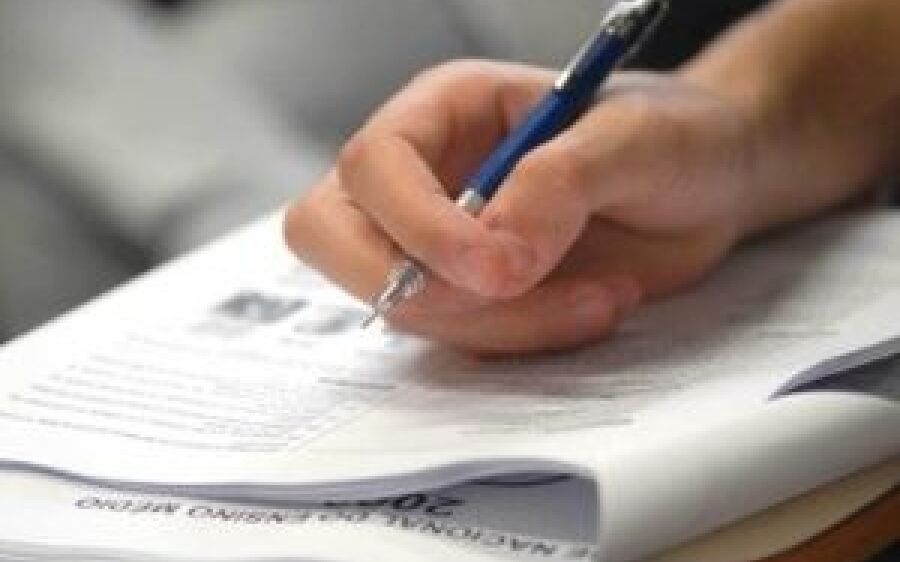 Horário de verão vai começar no mesmo dia da primeira prova do Enem