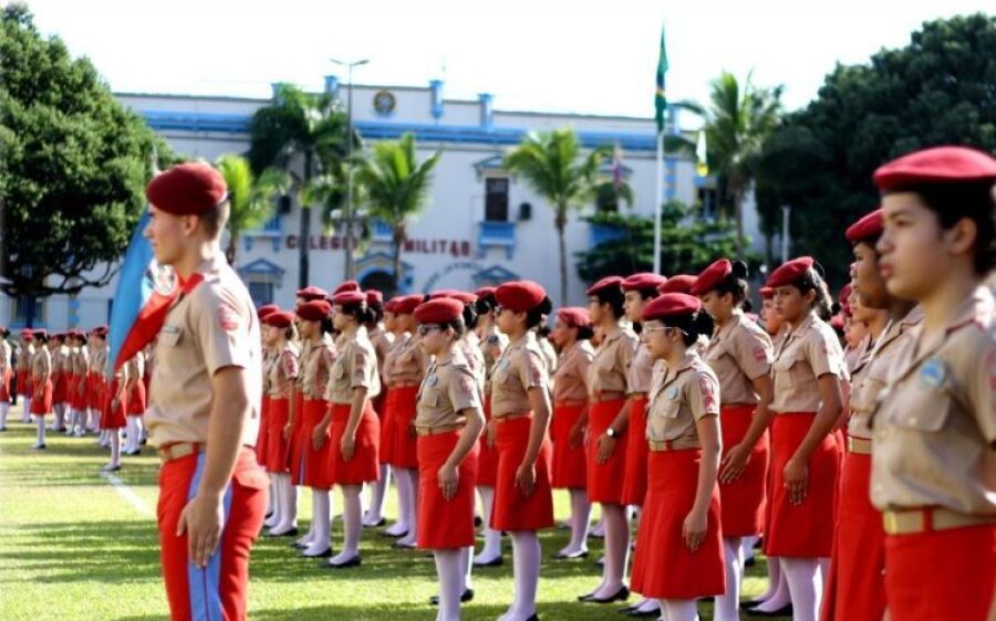 Supremo autoriza cobrança de  mensalidade em colégios militares