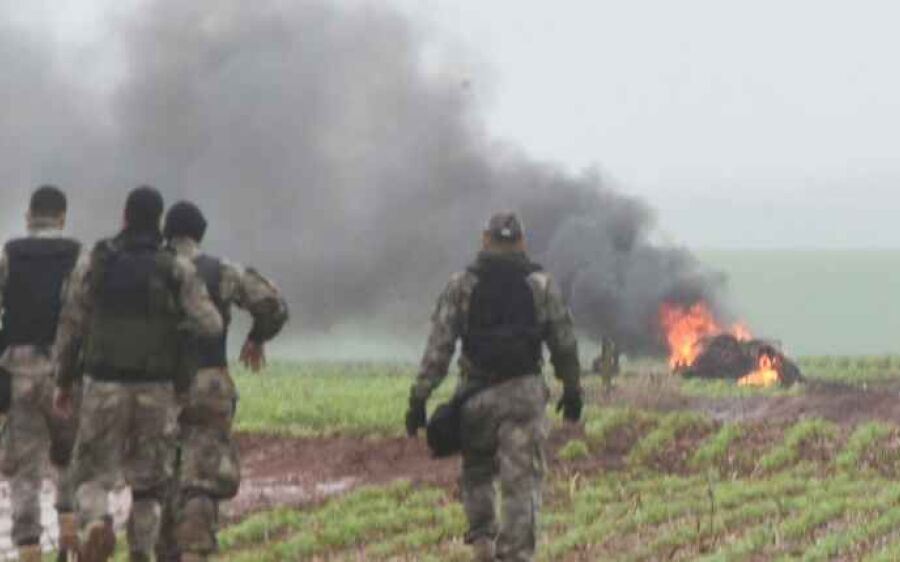 Polícia mata 3 e explode carro-bomba que resgataria chefe do CV no Paraguai