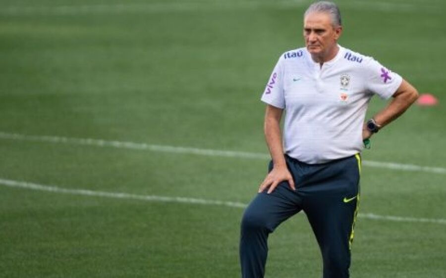 Tite convoca Seleção com uma novidade, retorno e 'um brasileiro'