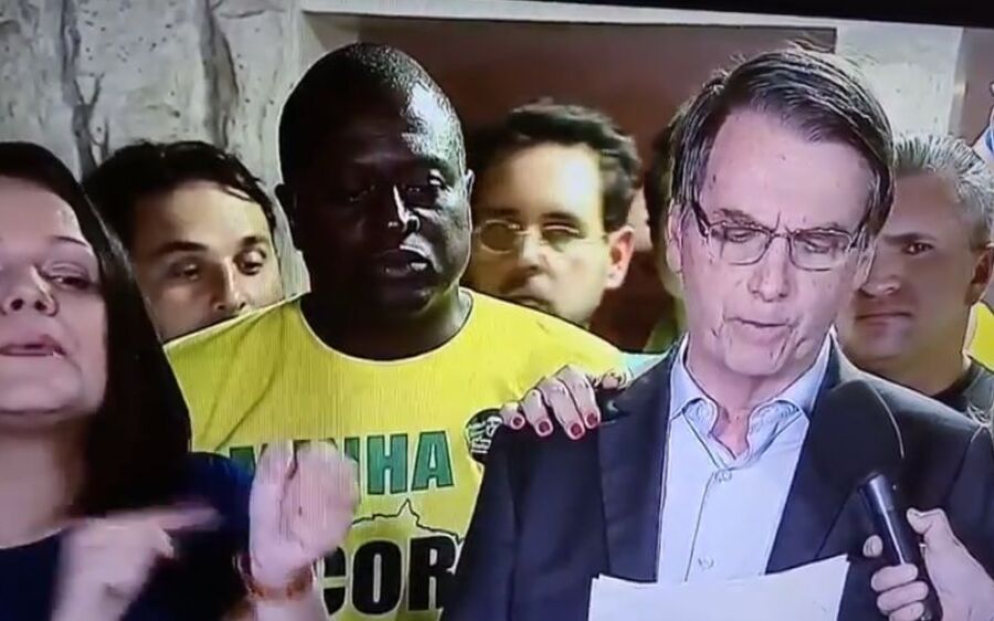 No 1º discurso após eleito, Bolsonaro promete defender Constituição, democracia e liberdade
