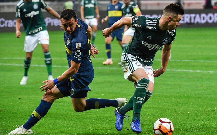 Palmeiras apenas empata e é eliminado da Libertadores; Boca e River disputam a final