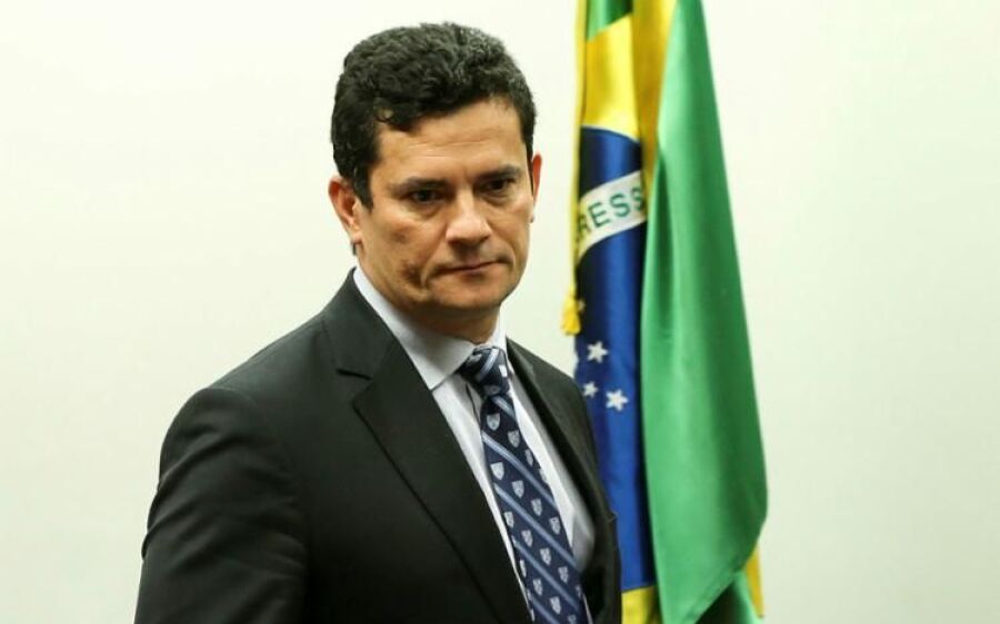 Moro se reúne com Bolsonaro no Rio para discutir ministério
