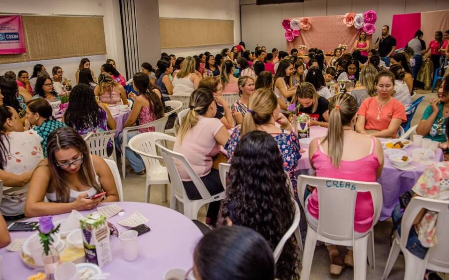 Café com Elas congraça e valoriza servidoras da Saúde de Coxim