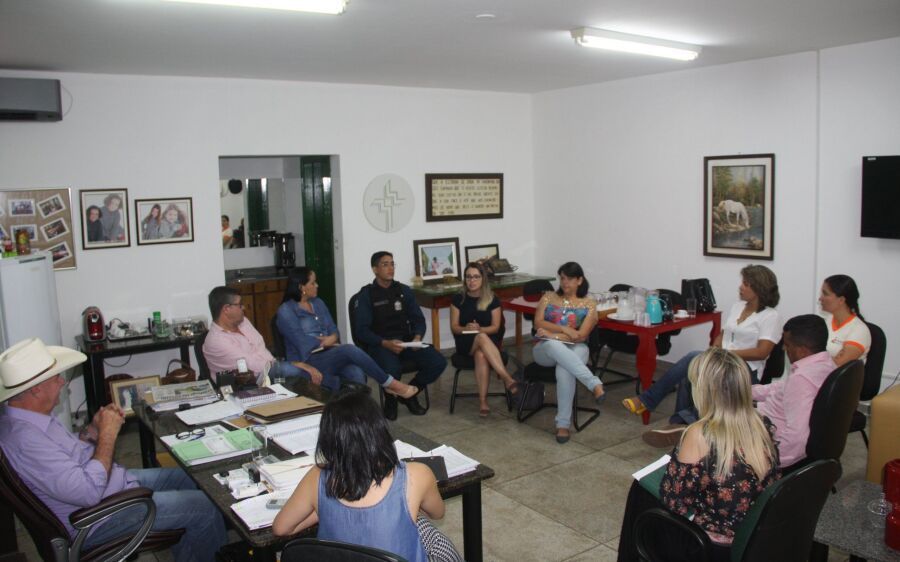 Melhorias em segurança pública de Rio Verde é tema de reunião proposta pela vereadora Lidiane Farias