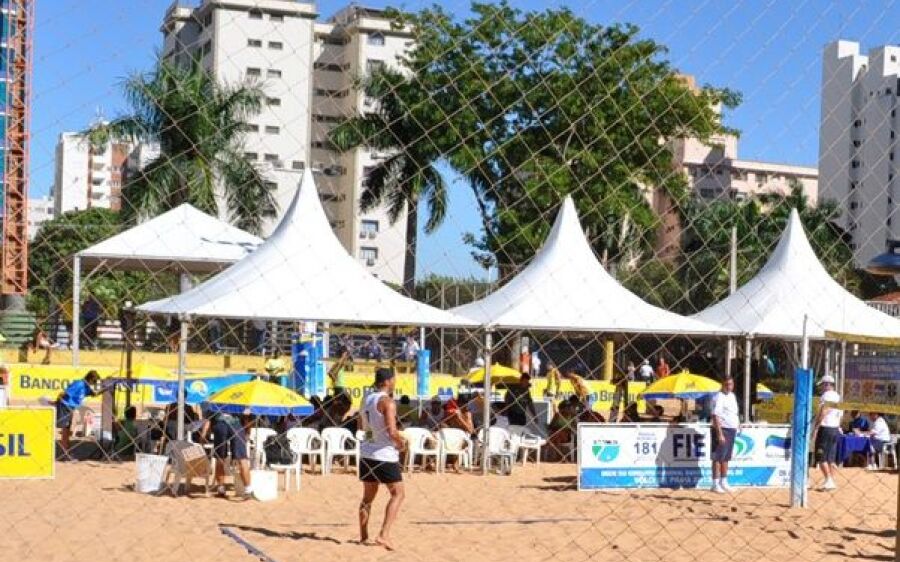 Circuito Estadual de Vôlei de Praia e Campeonato de Wrestling acontecem neste final de semana