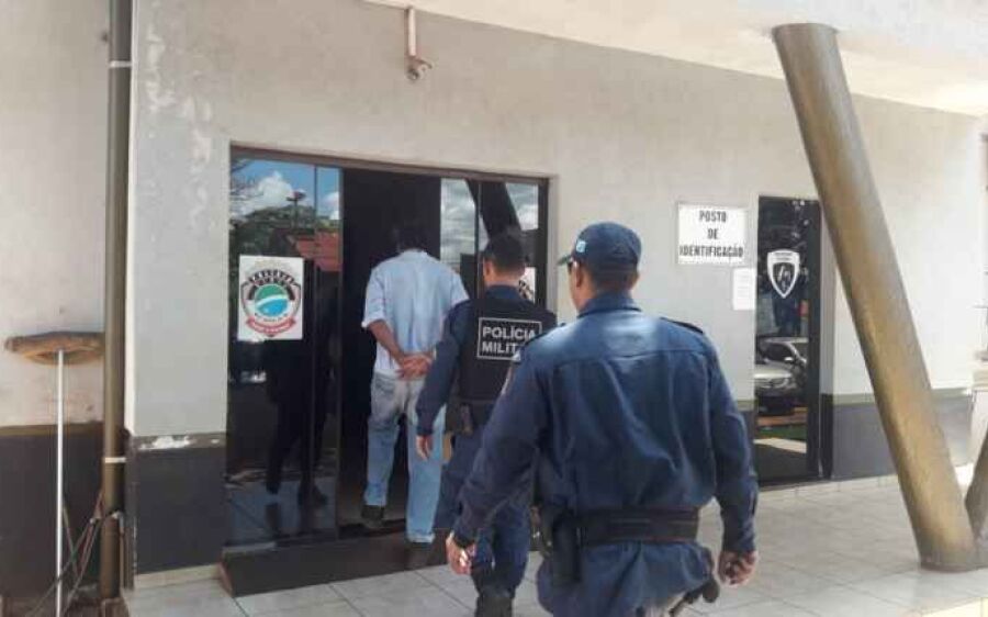 Briga por causa de galinha quase acaba em tragédia em cidade de MS