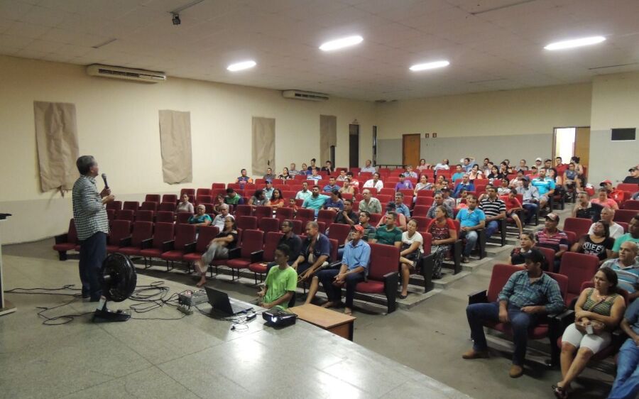 Regras do PNCF foram detalhadas em palestra na UEMS em Coxim 