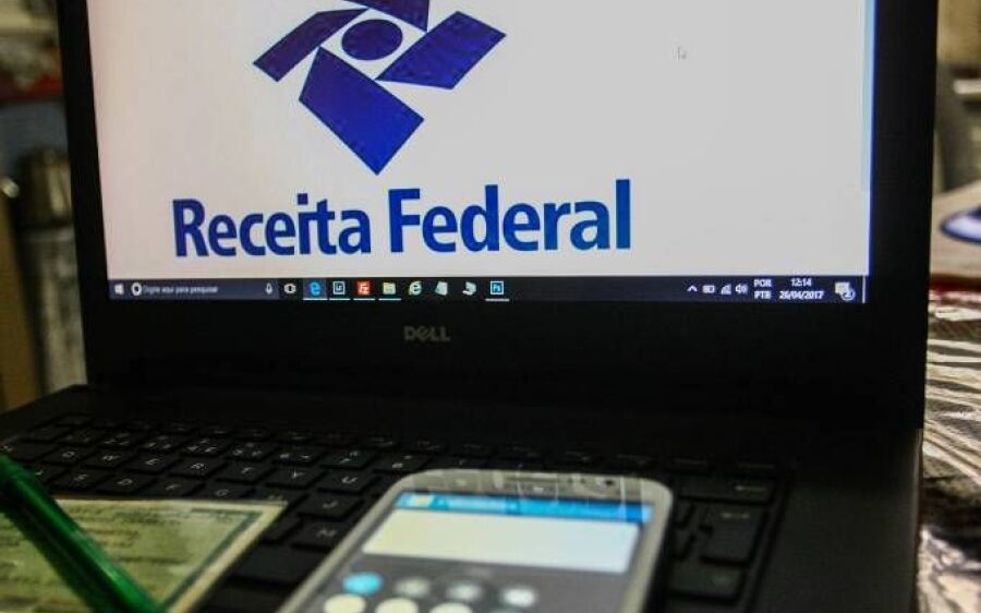 Receita paga restituições do 6º lote do Imposto de Renda