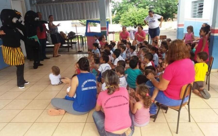 Educa Vetores leva informação e  prevenção às escolas e creches de Coxim