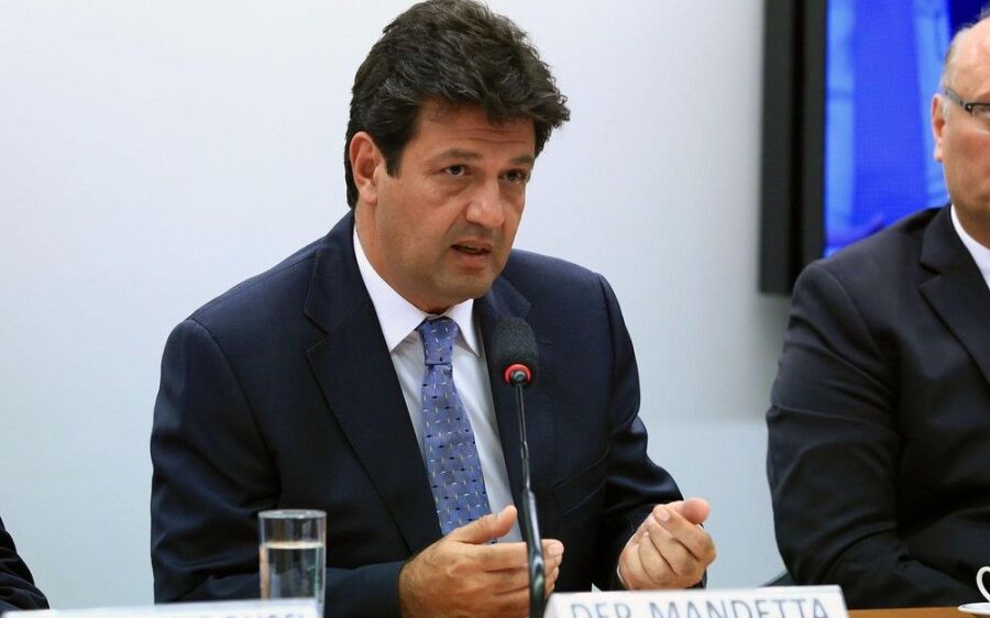 Bolsonaro anuncia deputado Mandetta como futuro ministro da Saúde