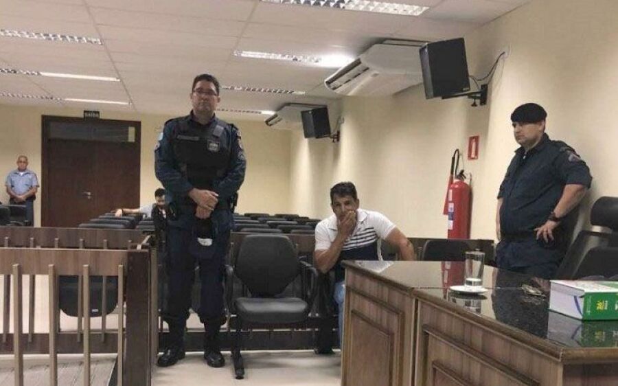 Tribunal do Júri de Coxim condena acusado a 11 anos de reclusão por tentativa de feminicídio