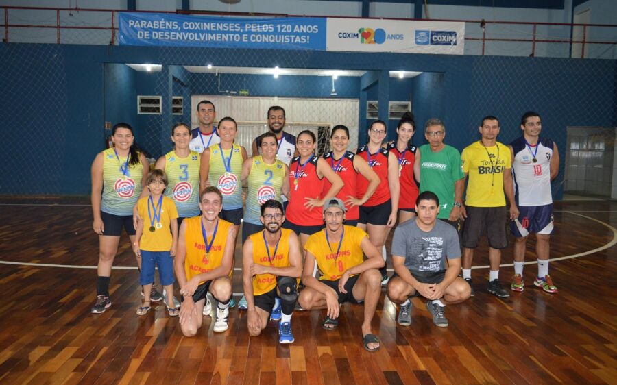 Copa Coxim Vôlei 4x4 supera expectativas e define campeões