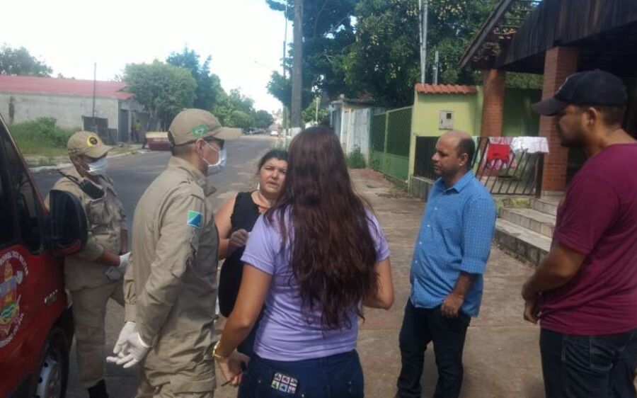 Assistência Social presta  orientações e encaminhamento a pessoas em situação de rua