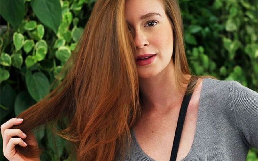 Marina Ruy Barbosa entrega visita a sex shop e namorado interesseiro no passado