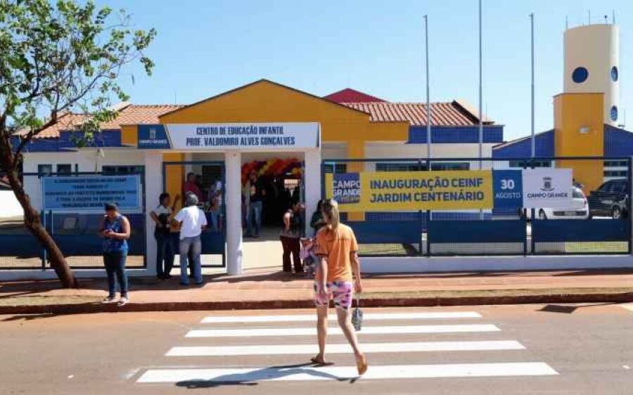 Prefeitura de Campo Grande abre processo  seletivo com 300 vagas para auxiliar pedagógico