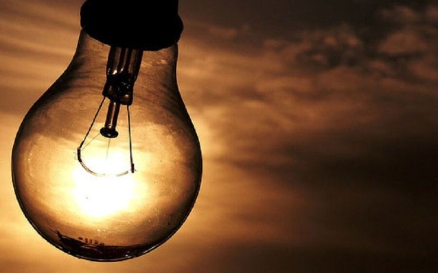 Brasil ocupa 4° lugar em ranking de tributos na conta de luz