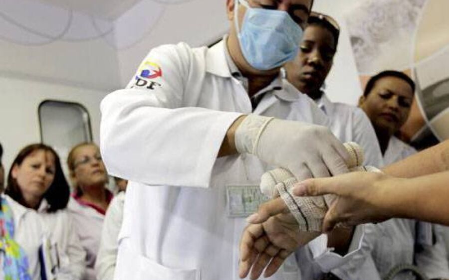 Ministério da Saúde publica edital do Mais Médicos sem pedir revalida para formados no exterior