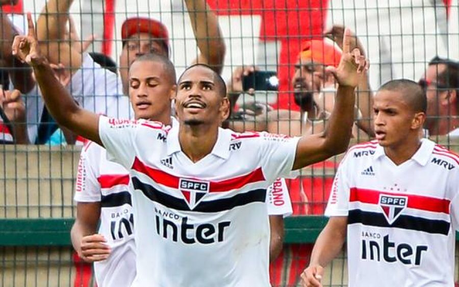 São Paulo leva susto, mas vence o Vasco nos pênaltis e conquista o título da Copinha