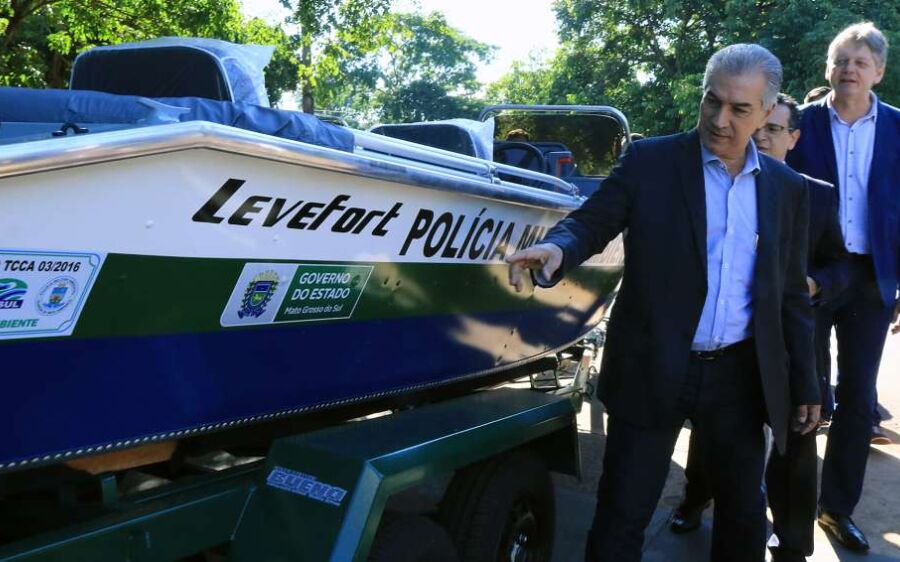 Conversão de multas vai desburocratizar e simplificar preservação ambiental, diz Reinaldo Azambuja