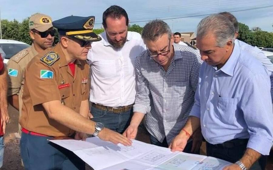 Pavimentação facilita exportação e acesso de empregados a núcleo industrial em São Gabriel