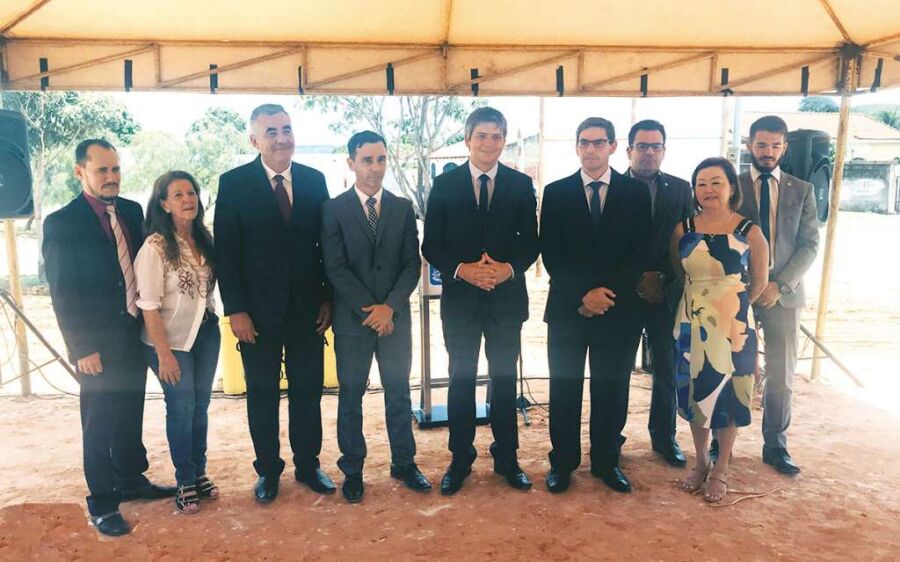 Aluizio prestigia lançamento da obra da sede da Defensoria Pública de Coxim