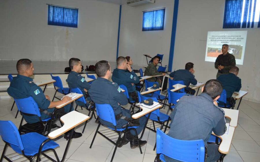 PM por intermédio do BOPE, ministra  instrução à tropa para elaboração do  Plano de Defesa 