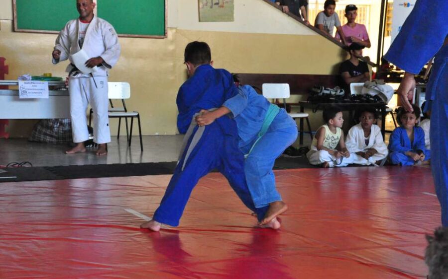 Escolas municipais de Coxim terão aulas de judô para alunos