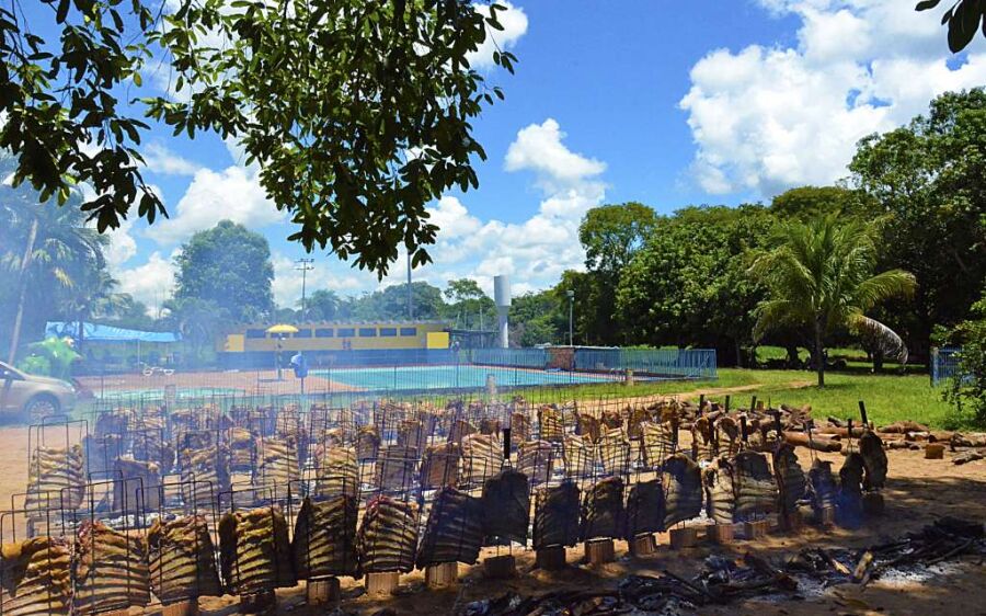 1º Costelão de Chão Pantaneiro de Rio Verde se consagra como festa popular