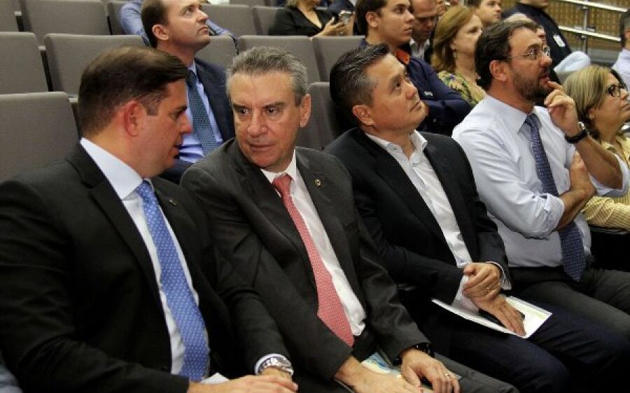 Deputados participam de discussão  sobre reajuste de energia elétrica em MS