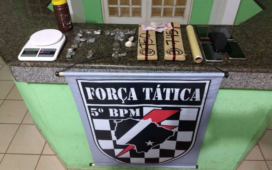 PM fecha duas bocas de fumo, apreende drogas e prendem autores em Coxim