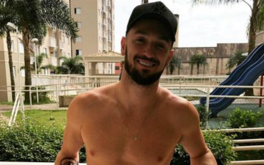 “Quero ficar com a boca da Anitta”, diz Diego Hypolito antes de fazer procedimento estético