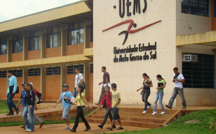 UEMS abre inscrições para vagas destinadas a portadores de diploma