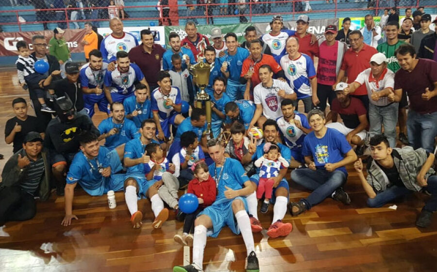 Coxim joga hoje e amanhã pela Copa Morena no Ginásio Fernando Fontoura