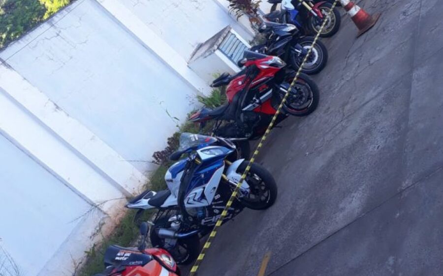 Após baderna no trânsito, PM apreende 8 motos de luxo na Capital 