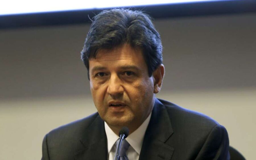 Governo vai apresentar programa para substituir Mais Médicos
