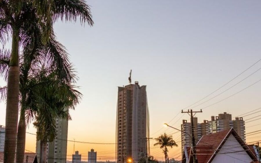Primeiro dia do inverno será de calor e baixa umidade do ar em MS