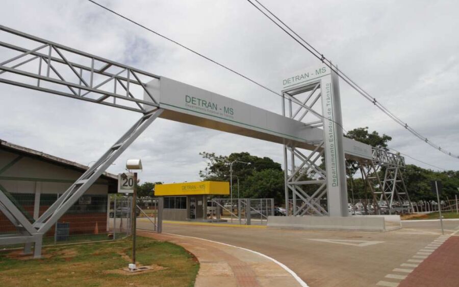Diário Oficial do Estado publica portaria que fixa carga horária de oito horas para Detran-MS