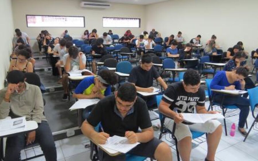 Enem terá aplicação digital em 2020 em fase piloto