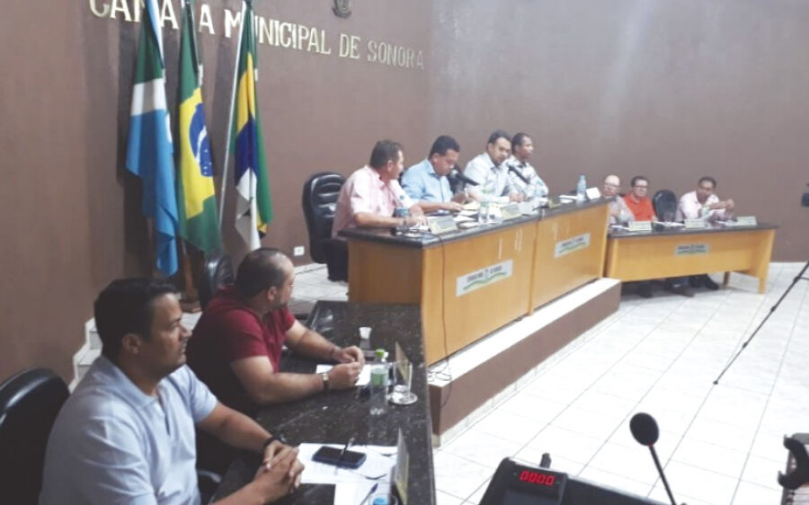 Câmara recebe quatro Projetos de Lei e encaminha quatro  indicações ao Executivo