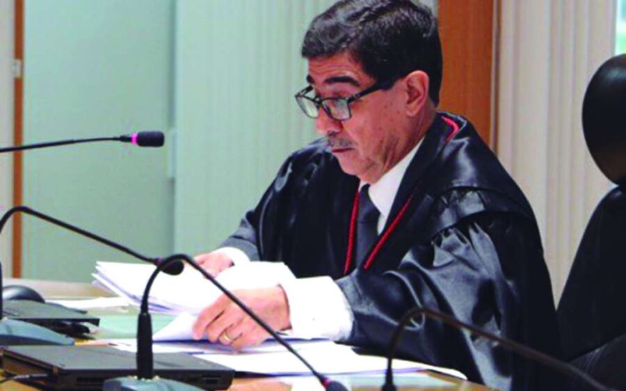 Liminar suspende  eficácia de lei municipal que cria aterro sanitário