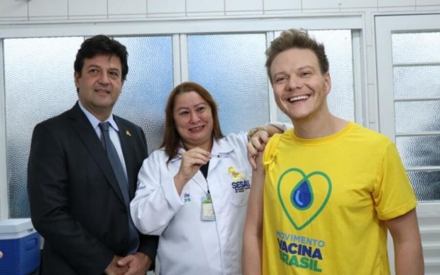 Em Campo Grande, Michel Teló grava campanha “Ai se eu te vacino”