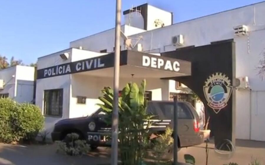 Homem é preso após dar tapas no rosto e morder a mãe idosa