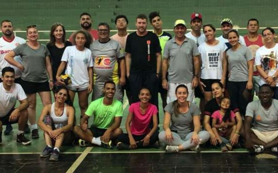 Fundesporte leva conhecimento sobre handebol escolar para Rio Verde
