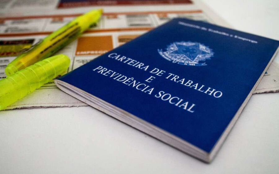 Semana começa com 169 vagas de emprego na Capital 