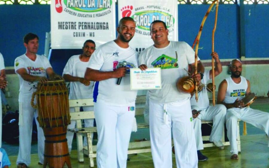 Evento esportivo reuniu capoeiristas em Coxim