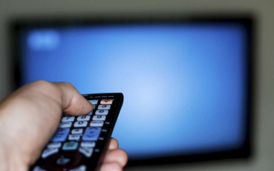 Operadora de TV e telefone não poderá cobrar multa de desempregado