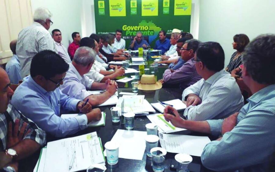 Governador leva Sede do Governo para Rio Verde e vereadores reivindicam Obras e empregos para a cida