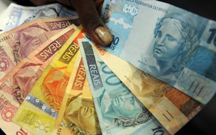 Governo vai cobrar imposto de 13º salário e férias em acordo trabalhista